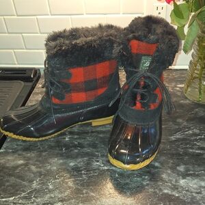 Bass Black and Red Plaid Winter Boots